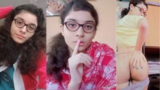 Young Slim Bengali Gf Showing Boobs & Pussy Fucking HD