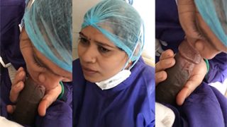 Desi Tamil Nurse Aunty Blowjob – Fucking With Doctor Viral